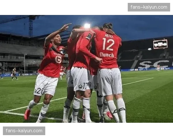 巴黎63分领跑，朗斯62分紧追，里尔54分第三