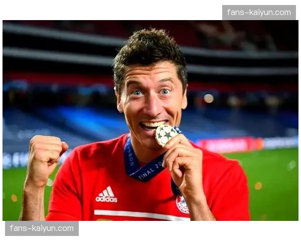 拜仁三冠王之路：联赛已夺冠，德国杯与欧冠成最后考验